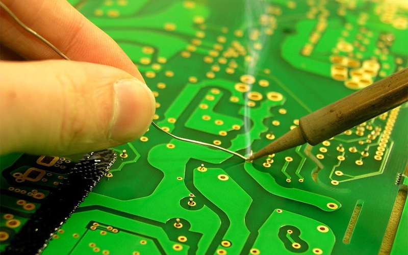 electronic circuit soldering